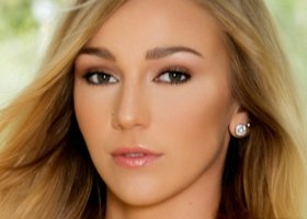 Kendra Sunderland
