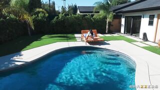 Lacey Jayne - Lacey Gets Anal