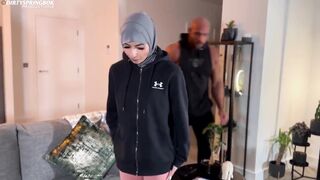 Aaliyah Yasin Fucks Her Personal Trainer