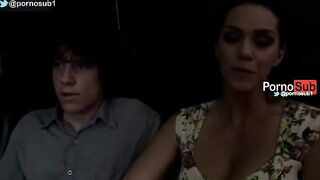 EN LA SALA DE CINE CON MAMA (PORNO Sub. Español)