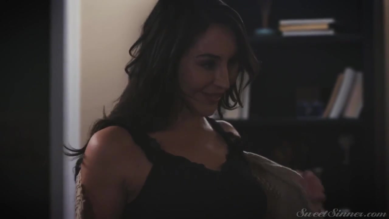 0206-The Nanny's Desired (Full Movie)