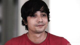 Eliza Ibarra Loves To Play