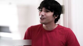 Stepsis Eliza Ibarra Accidentally Fucks Her Stepbro After Putting On The Wrong Glasse