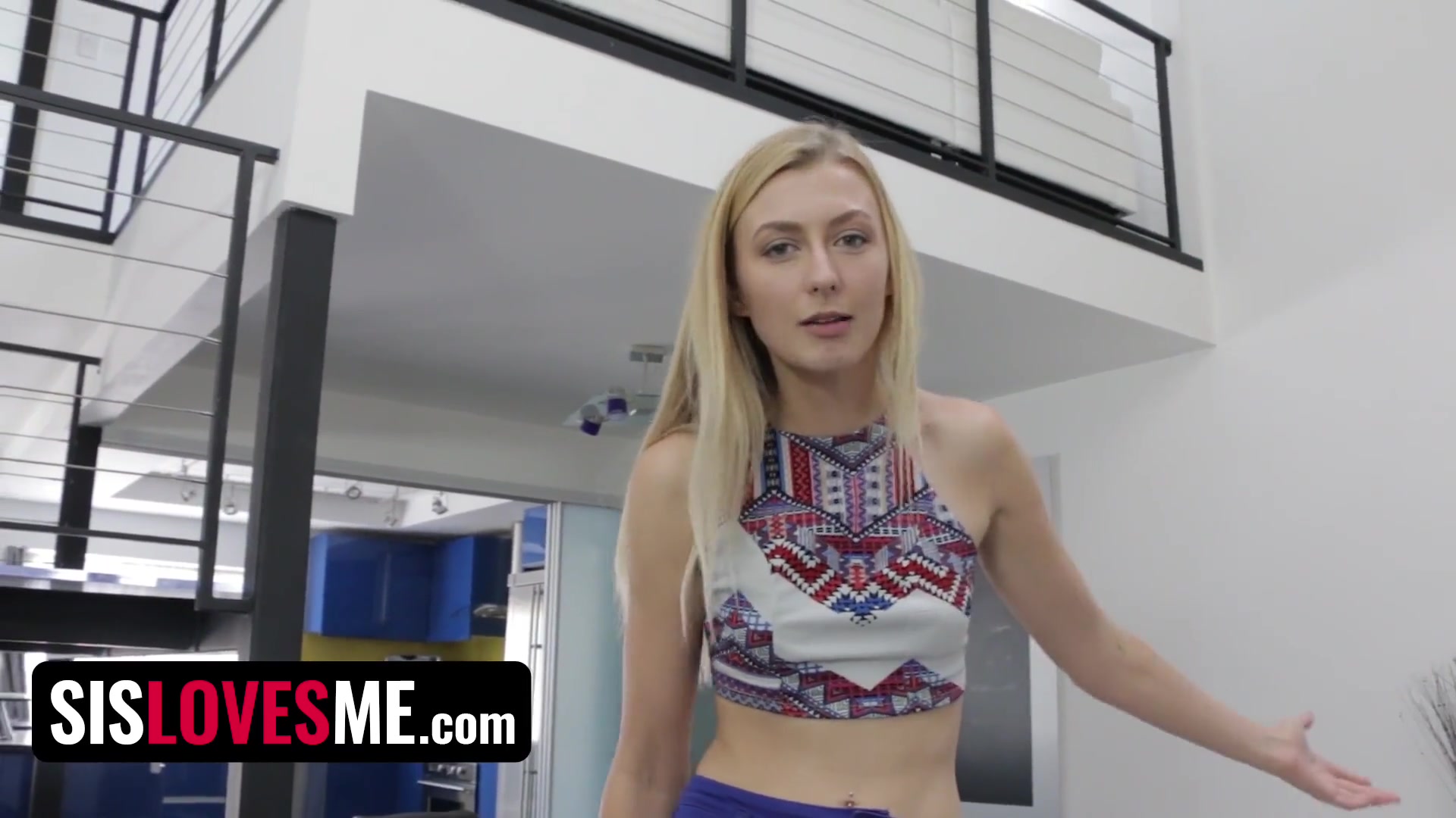 Blonde Step Sis Full Video feat. Alexa Grace, Bella Rose & Aspen Romanoff - SisLovesM