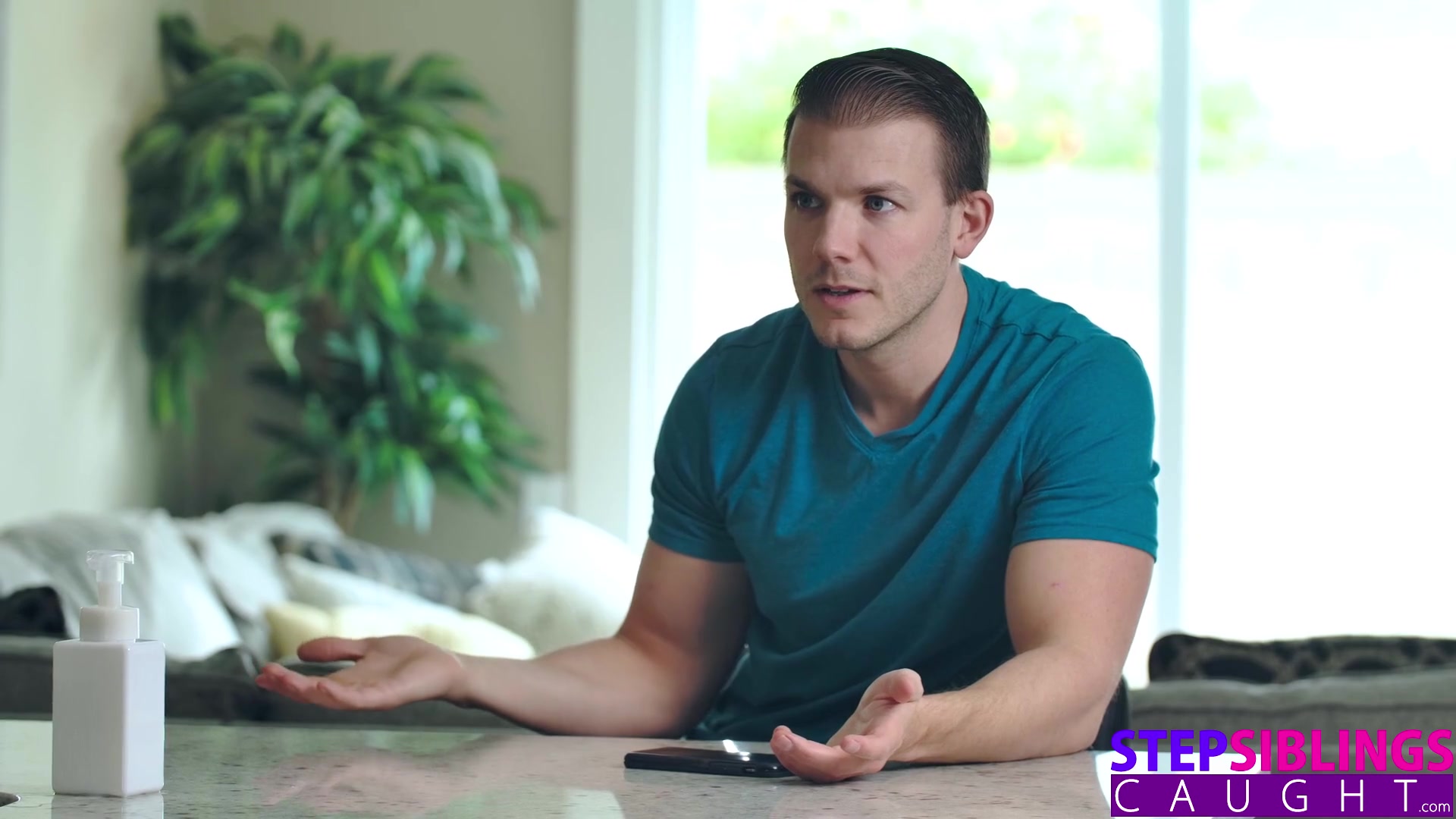 Raunchy Stepsis Kenzie Reeves demands, "You better Lick this pussy, Burry Your face i