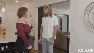 Real Estate Agent Sara Jay