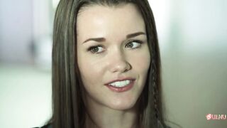 0461-K-I-S-S-I-N-G--C-O-U-S-I-N-S (Full Movie)