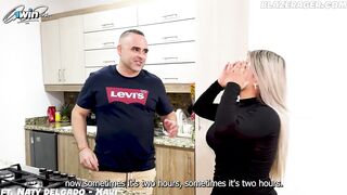 Mi mejor amiga Blaze Rager lo convence y logra follarse a mi marido en un trío