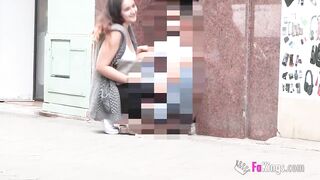 Ofreciendo mis Tetonas