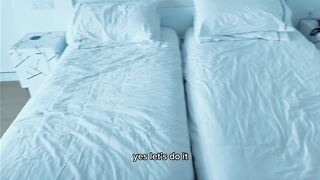 0819-Sharing bed with a strange girl in hotel
