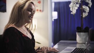 1089-Mom Is In Control - Charlie Forde (MissX)