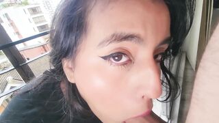 El administrador del edificio viene a visitarme y me folla toda AliishaPassionate