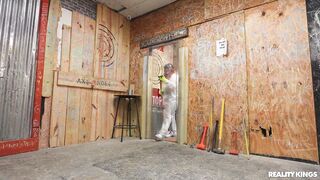 Scarlett Venom – Sharpening Her Skills