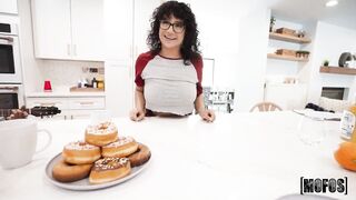 Kitty Kewpie – Dick Its Whats For Breakfast