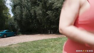 Jennifer White, Gogo Fukme, Sarah Arabic – Chasing That Big D Again!