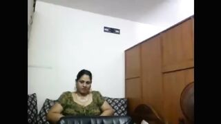 chubby milf strip tease on cam