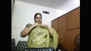 chubby milf strip tease on cam