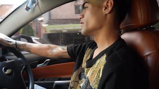 Kylei Ellish Milf se folla al joven conductor en venganza por ausencia de su marido