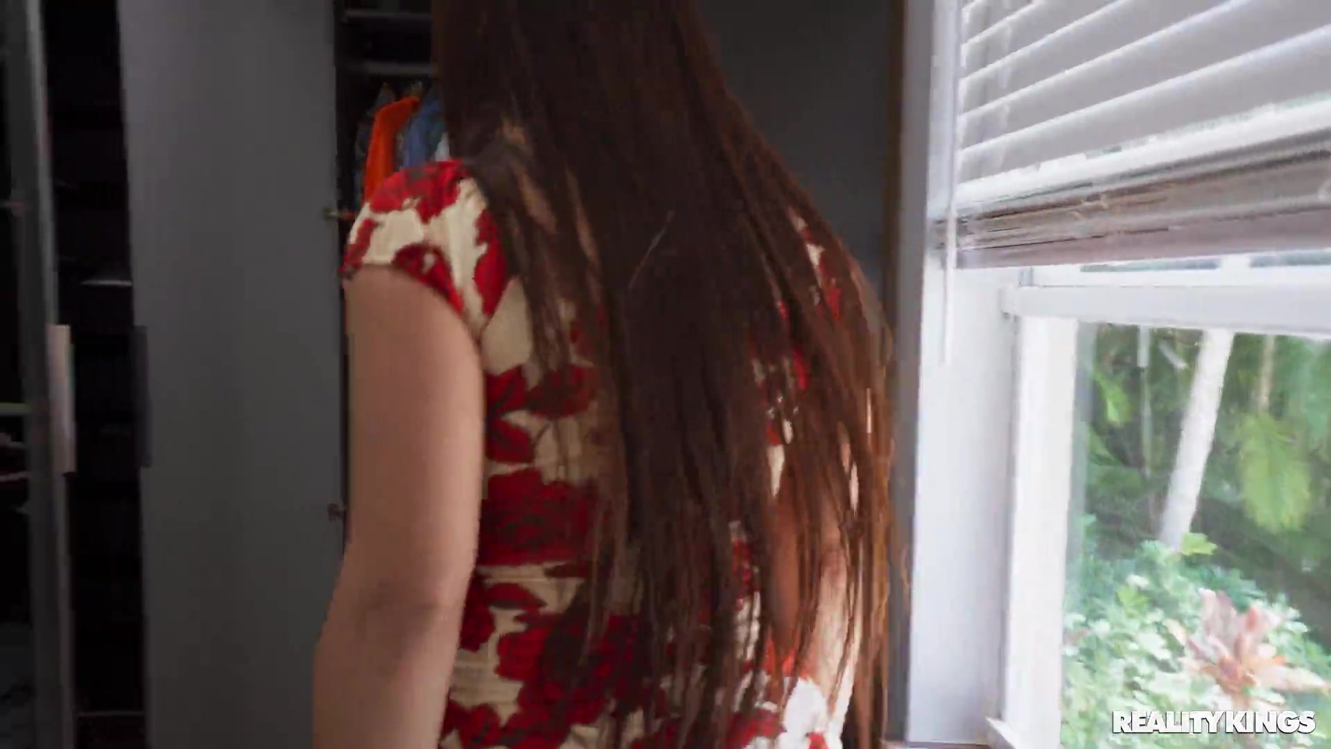 Miss Raquel, Mick Blue – You Cheat On Me, I Fuck Your Coworker