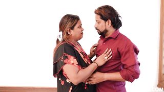 Sexy Servant Rozi Uncut