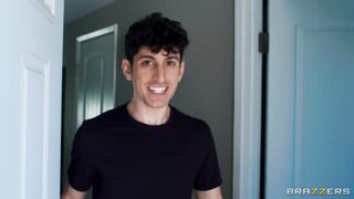 Syren De Mer - Apollo Banks - Air Thugger - Double Teaming The Foam Party MILF vidieo 2