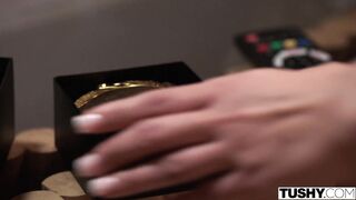 Jadilica - Anal Hungry Athlete Takes The Gold In Gaping