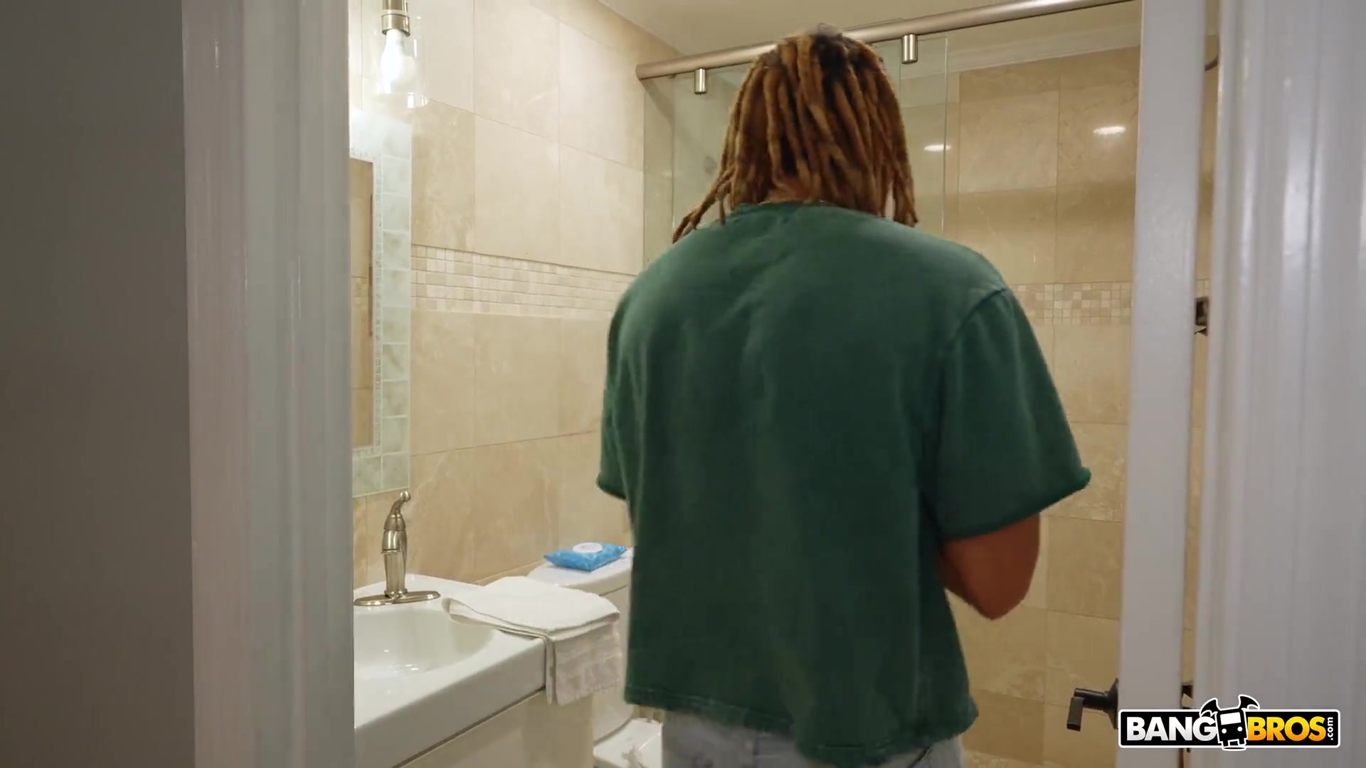 Ceceswetdreams – Prank War