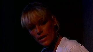 1212-Bad girls 1 lockdown