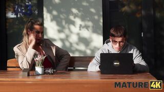 Kathy Deep She Cruising