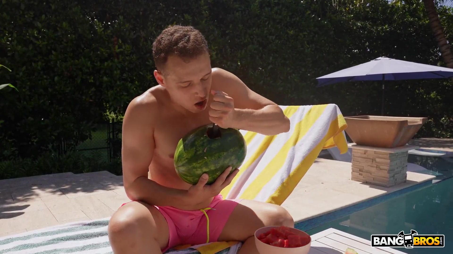 Tia Maria – Fuck My Melons