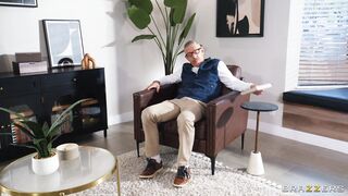 Summer Kline – Wear Out My Pussy (And My Welcome)