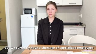 "¿QUIERES CONSERVAR TU TRABAJO? Entonces necesitas quitarte las bragas.