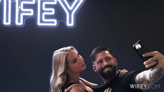 Naughty Bonnie – Young Blonde Hotwife Gets BBC Double Teamed