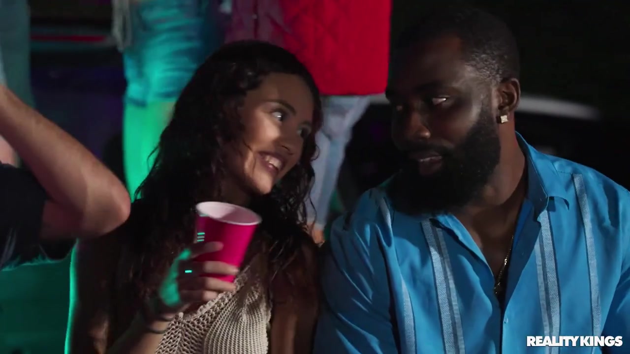 Selina Bentz & Kiana Kumani - Third Down Threesome