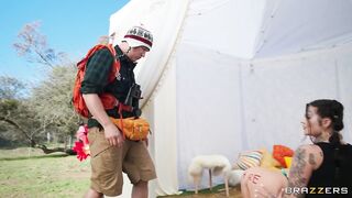 Zoey Uso & Valentine Vixen - Cross Cuntry Cock Ride Part 2