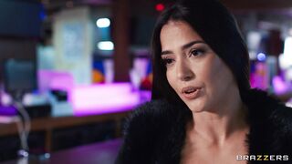 Nuria Millan – 1 Date, 2 Cocks