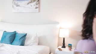 Luna Star - Horny Wife Happy Houseguest