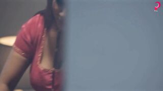 Naram Garam Season 01