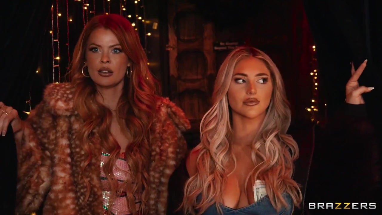 Elly Clutch - Sleazy Rider Part 3