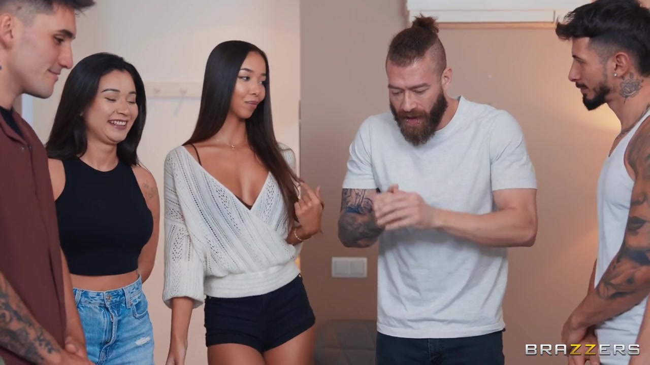 Lia Lin, Silvia Preslar, Odette Ortiz - Strip Poker Down The Hall