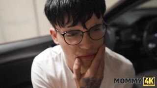 Julia North - Nice Girls Explode