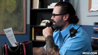 Elana Bunnz Cum-Filled Pussy for Thanksgiving