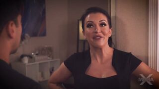 The Photoshoot Incident (Missx) - Elizabeth Skylar