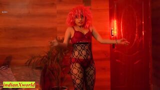 Cute Blonde Show One Night Stand Uncut