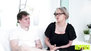 Dee Williams - Nana Want's Threesome