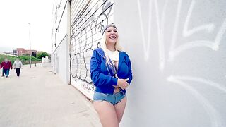 BLONDIE Fesser gets fuck on the sewers with blue sweater
