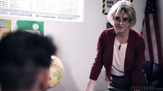 Dee Williams - Juan Loco - Dante Colle - Robby Apples - Older Teacher Takes on the Yo