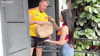 Sara Taylor Creampie A slutty delivery girl ends up with her ass creampie