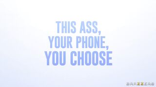 Jewelz Blu – This Ass, Your Phone, You Choose