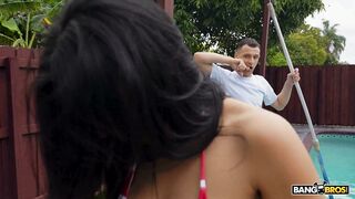 Roxie Sinner Gives The Pool Guy a Chance